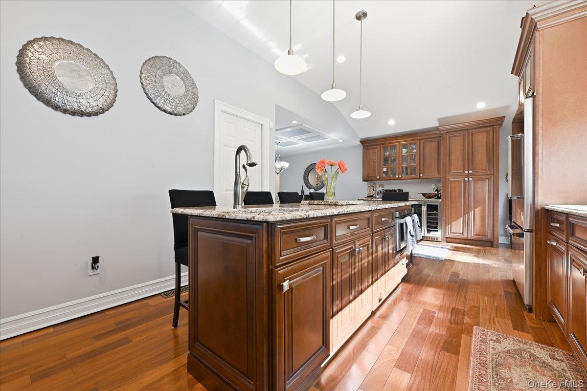 151 New York Avenue Property Photo 15