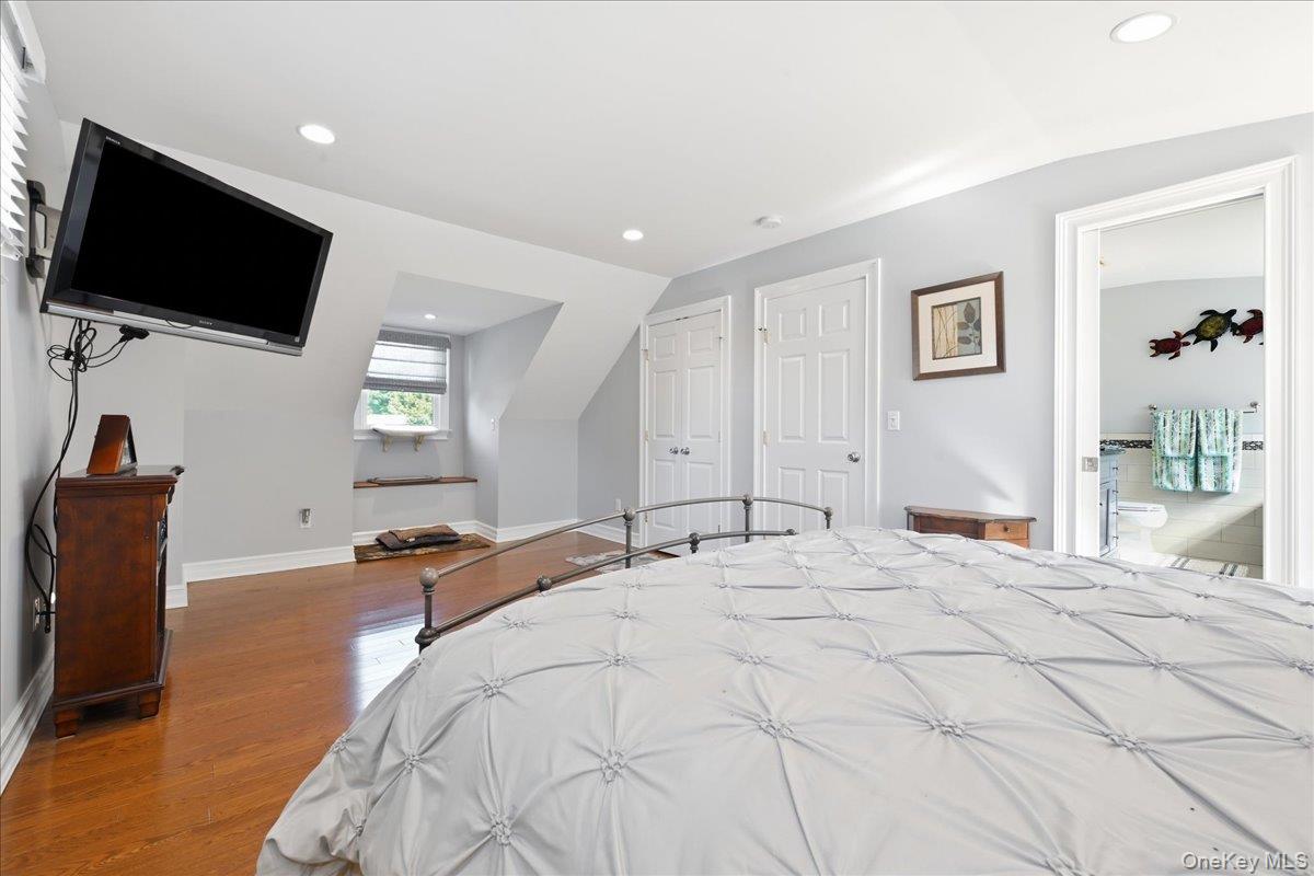 151 New York Avenue Property Photo 25