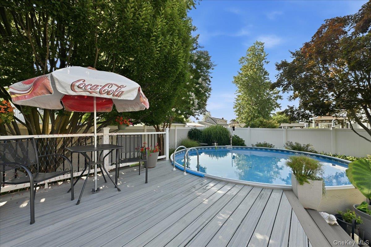 151 New York Avenue Property Photo 40