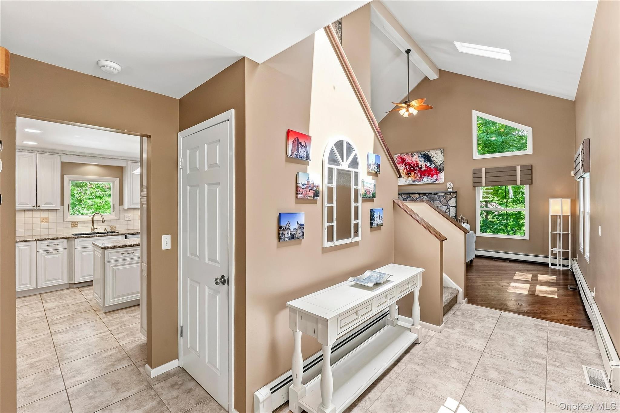 2278 Hunterbrook Road Property Photo 4