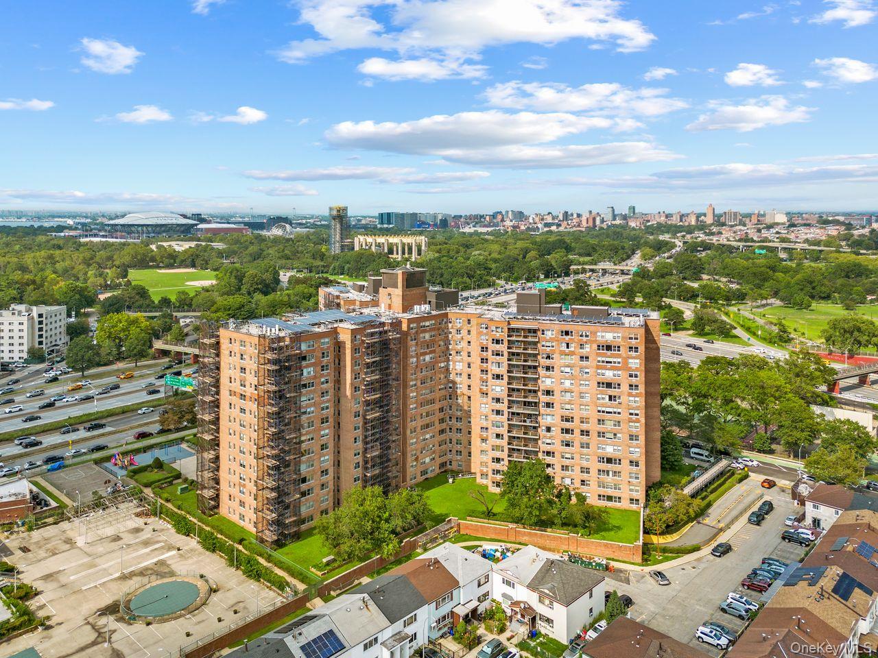 61-20 Grand Central Parkway A1508 Property Photo 4