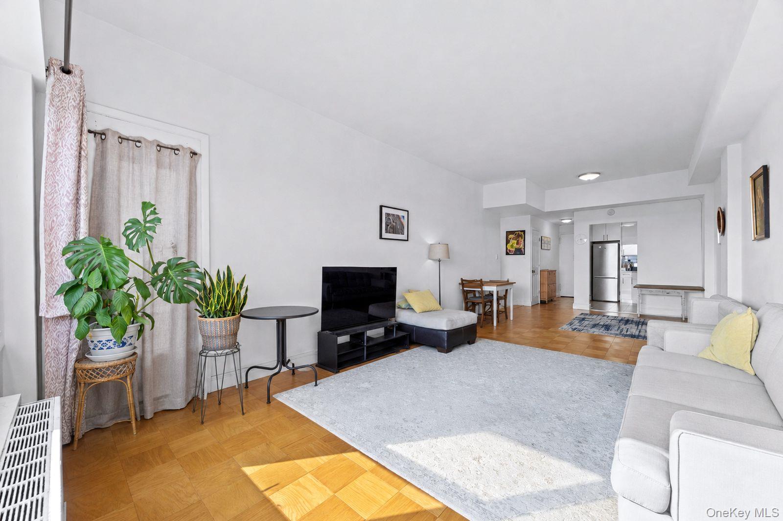 61-20 Grand Central Parkway A1508 Property Photo 10