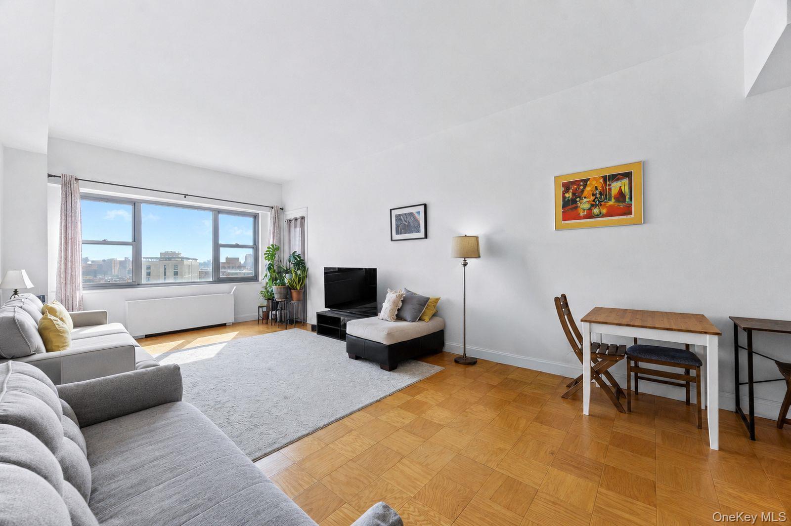 61-20 Grand Central Parkway A1508 Property Photo 11