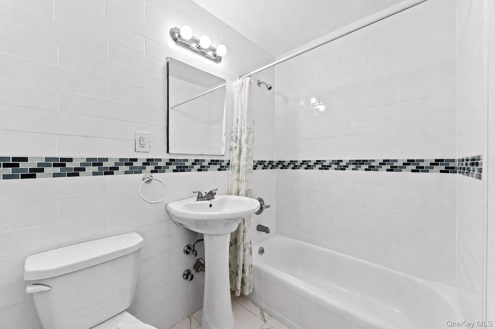 61-20 Grand Central Parkway A1508 Property Photo 17