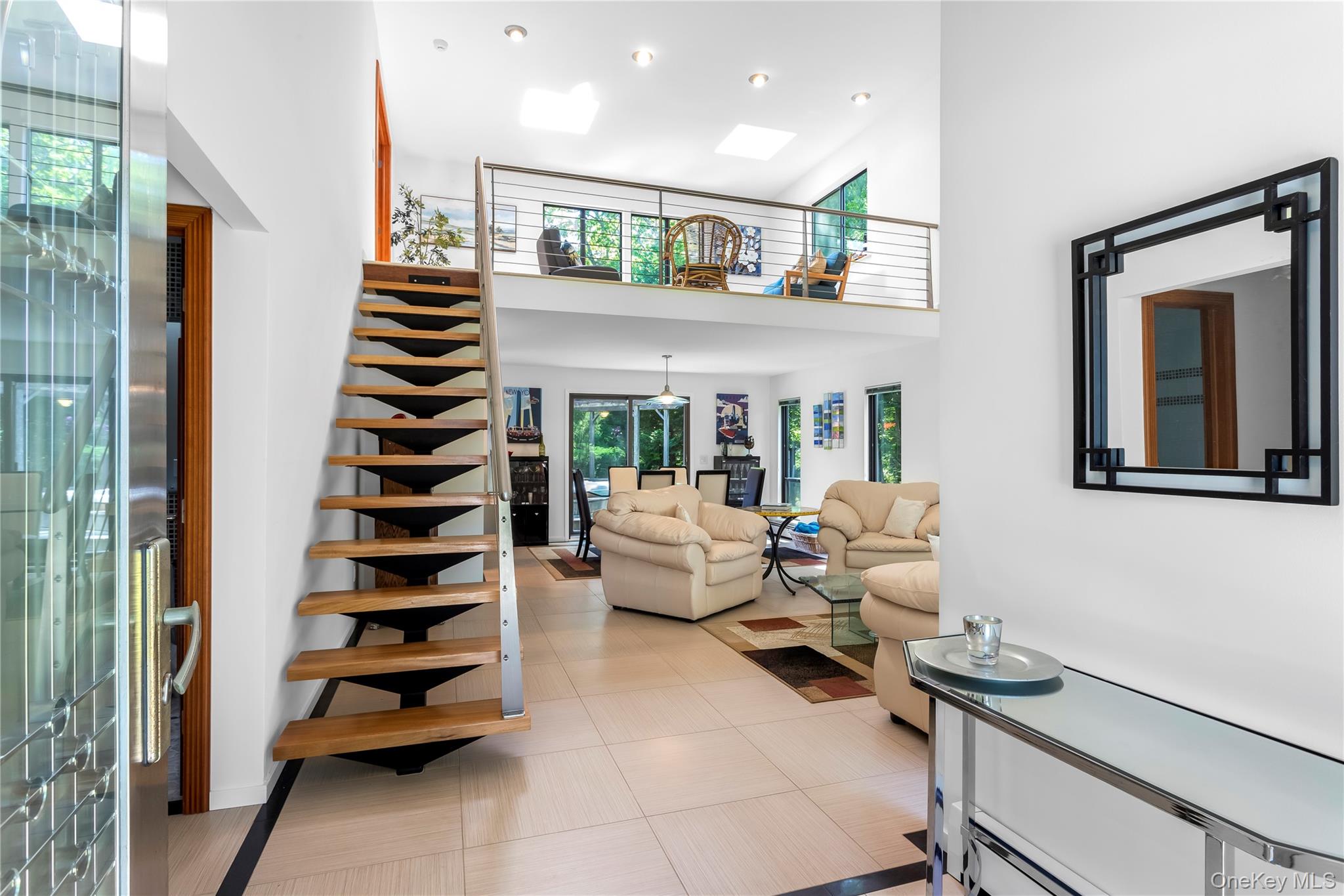 6 Strathmore Court Property Photo 5