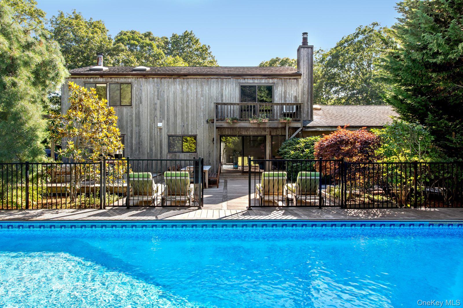 6 Strathmore Court Property Photo 16