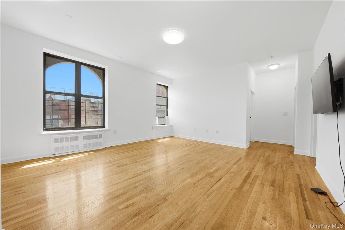 51 W 106th Street 5d Property Photo 5