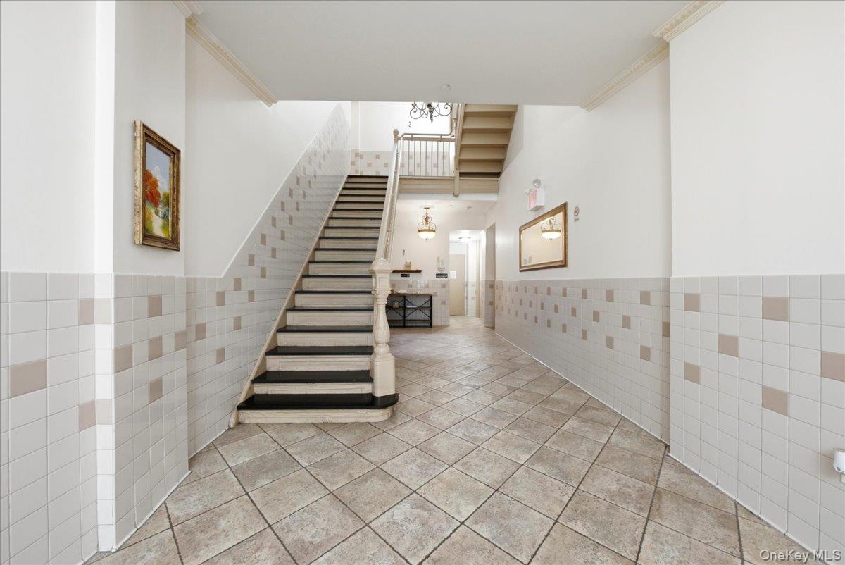 51 W 106th Street 5d Property Photo 16