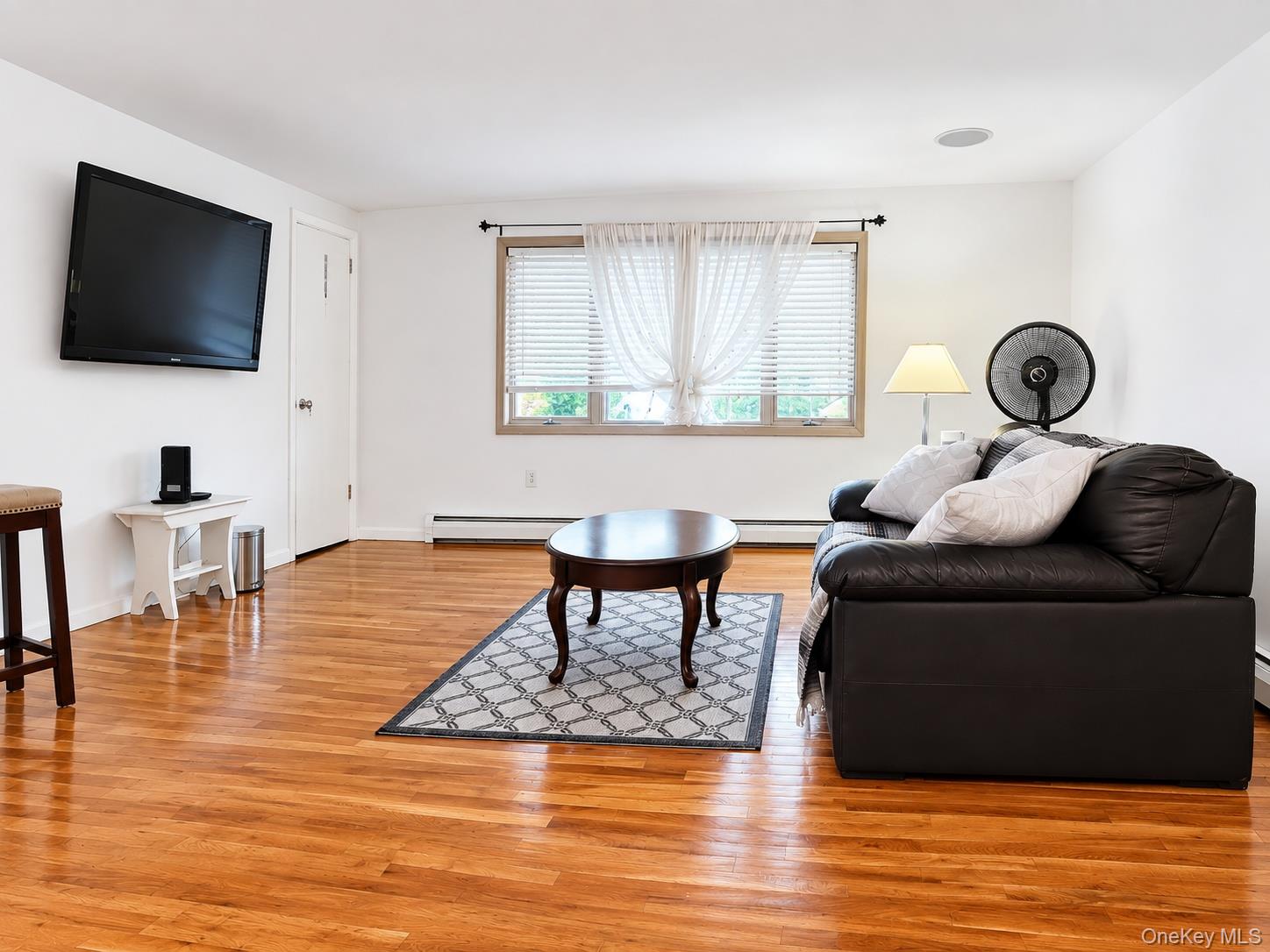 100 Lee Avenue 2nd Flr Property Photo 3