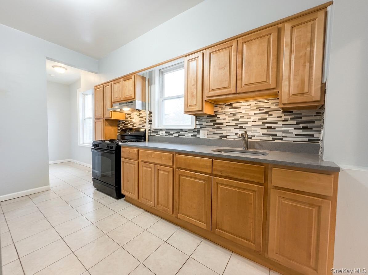 4451 Matilda Avenue Property Photo 3
