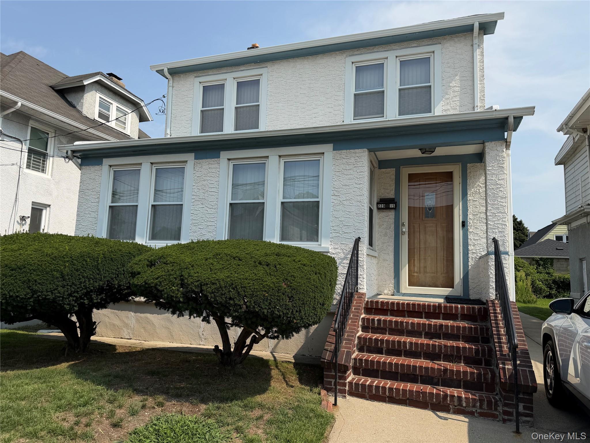 22015 101st Avenue Property Photo 1