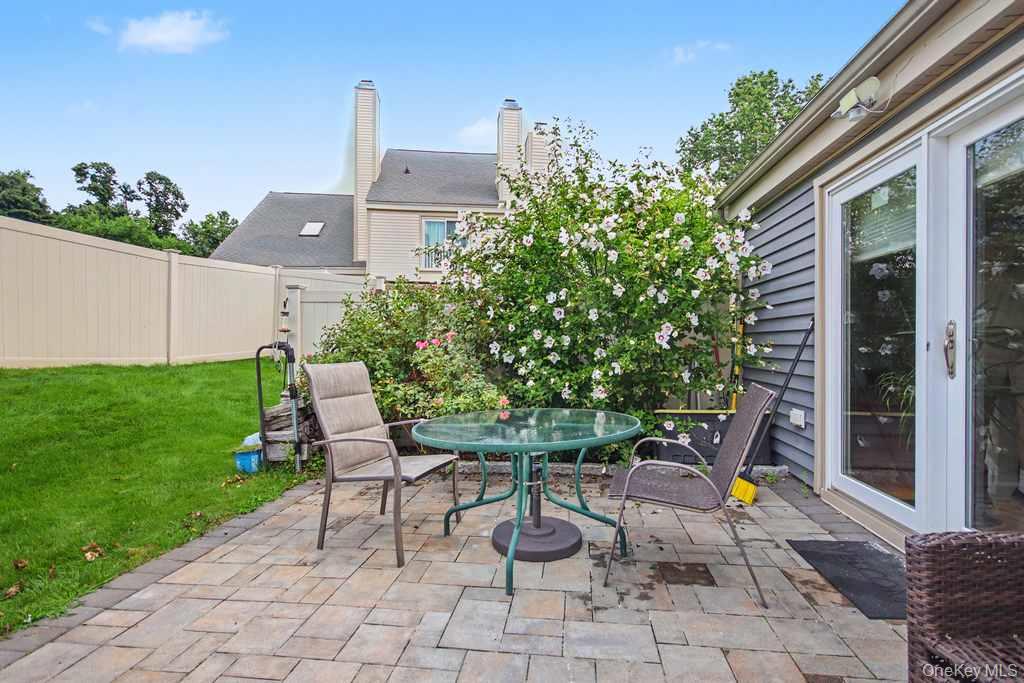 137 Fields Lane Property Photo 19