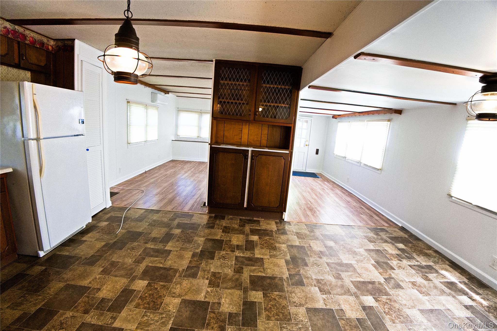 703 Fresh Pond Avenue 55 Property Photo 6
