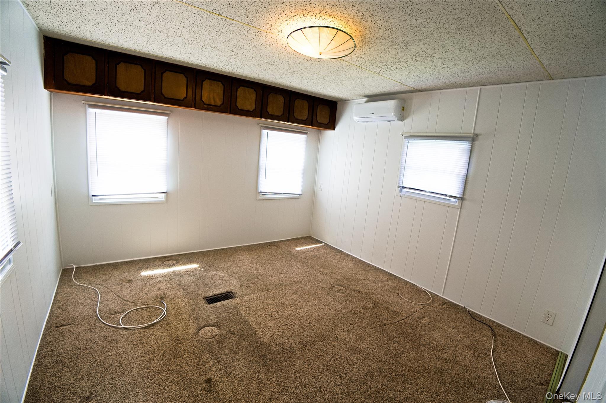 703 Fresh Pond Avenue 55 Property Photo 7