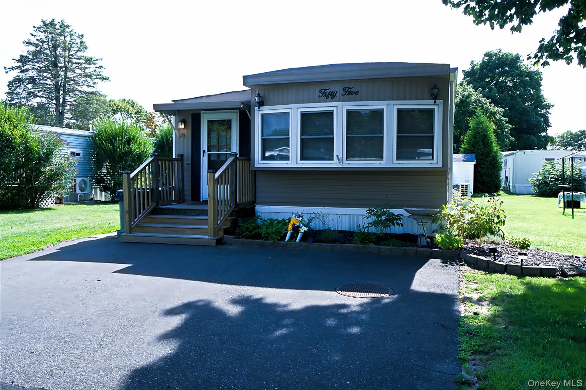 703 Fresh Pond Avenue 55 Property Photo 14