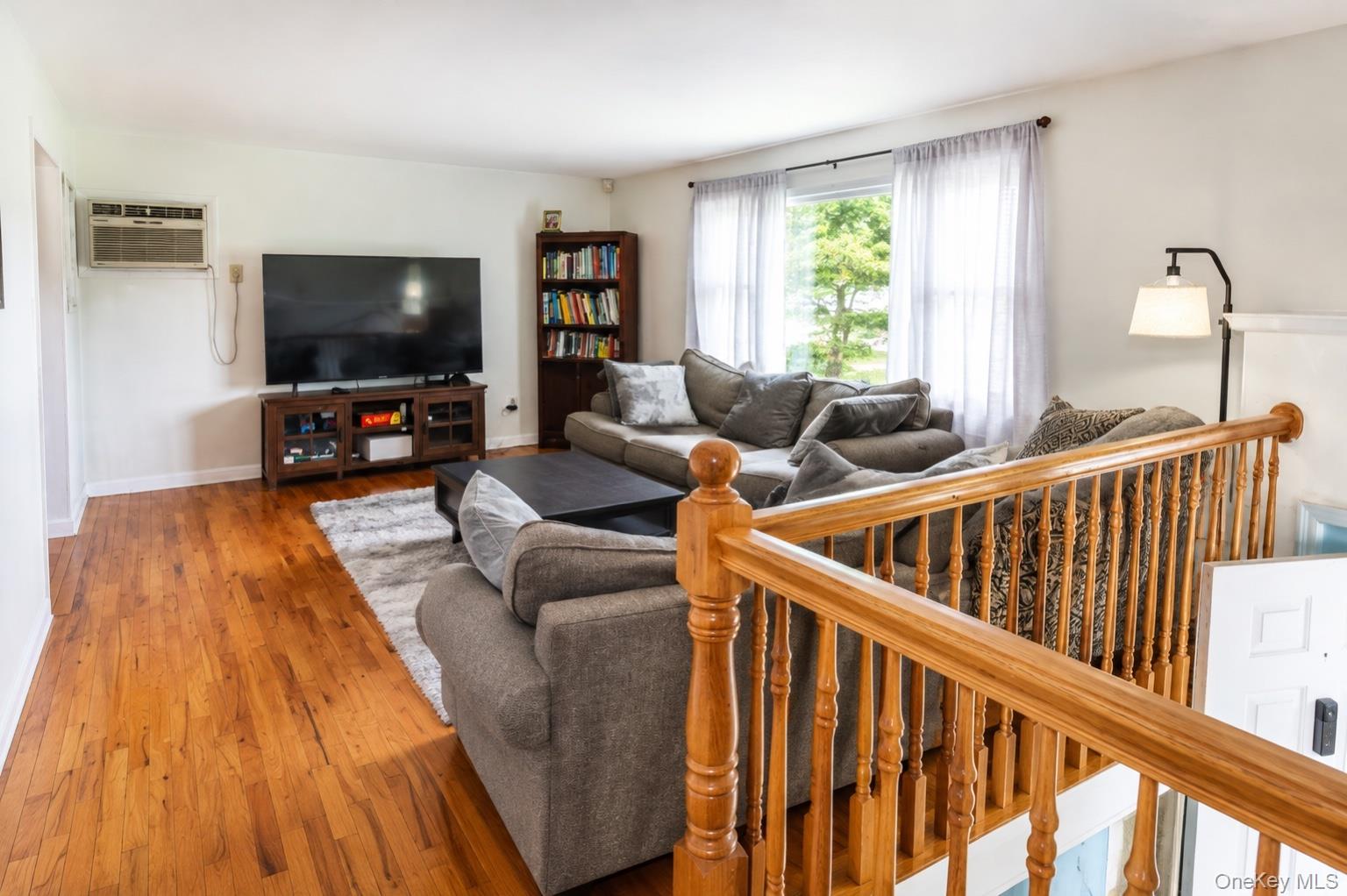8 Rockridge Drive Property Photo 6