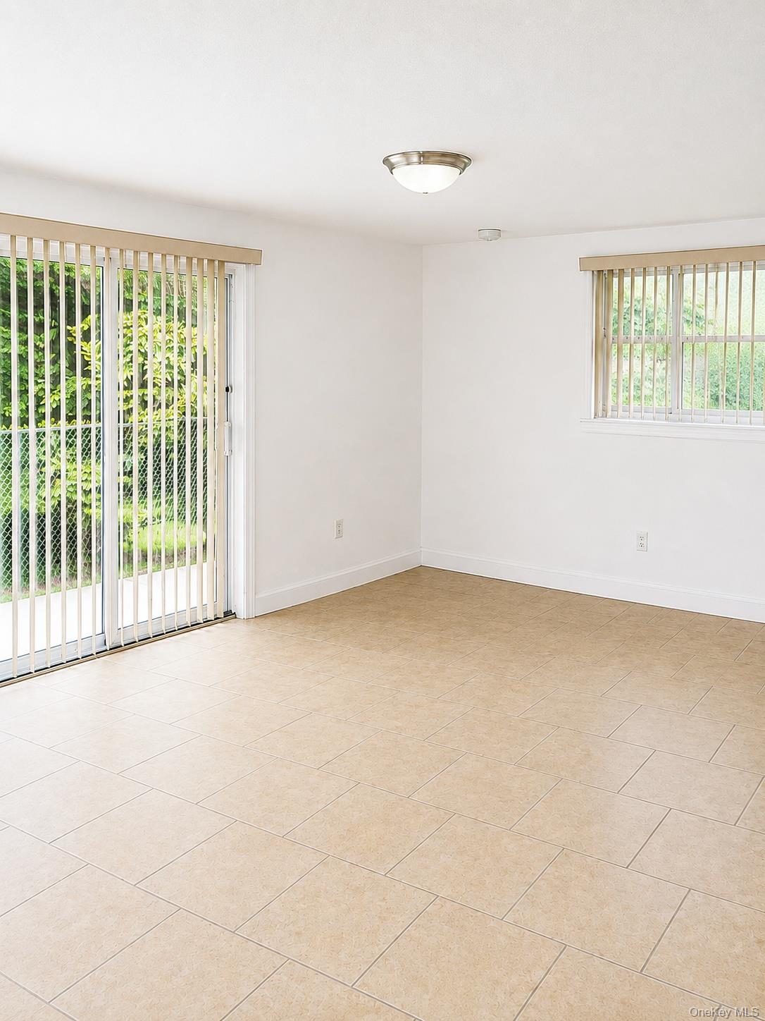 8 Rockridge Drive Property Photo 17