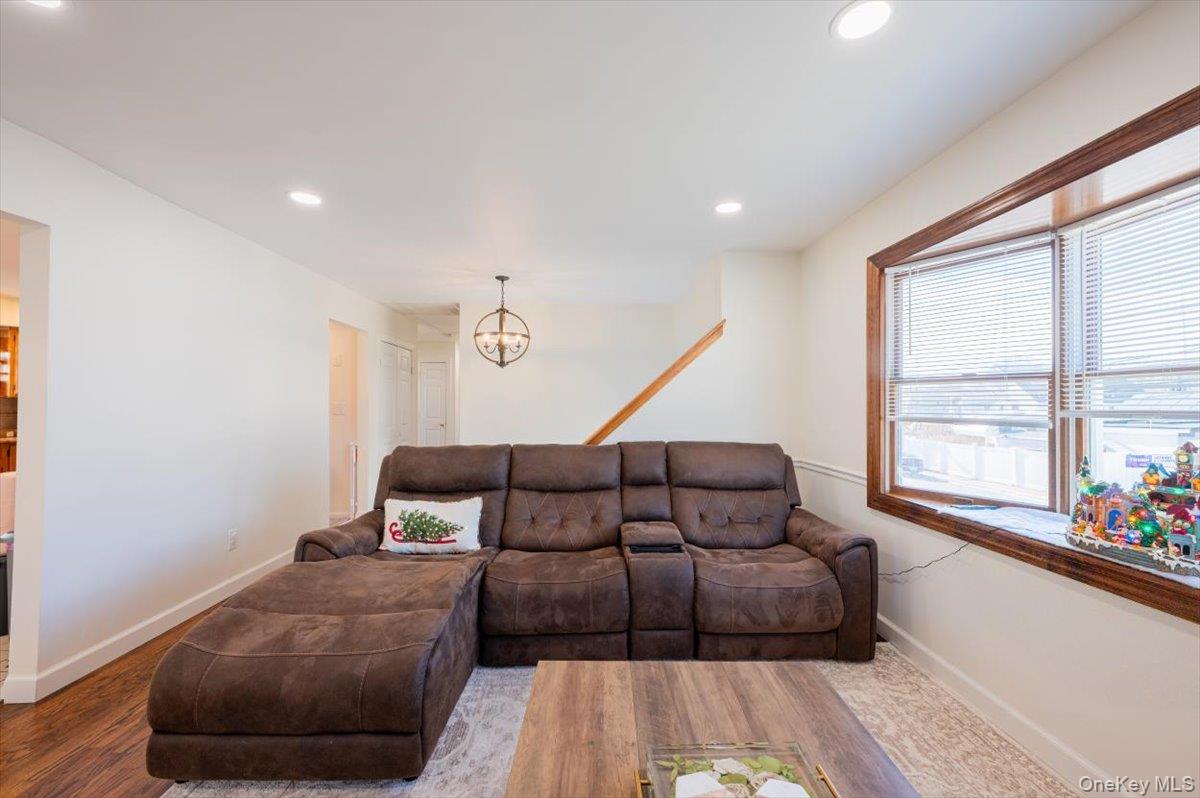 2695 Ocean Avenue Property Photo 9