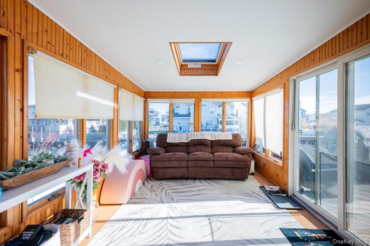 2695 Ocean Avenue Property Photo 12