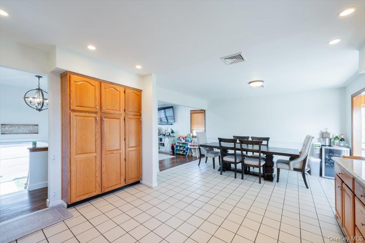 2695 Ocean Avenue Property Photo 17