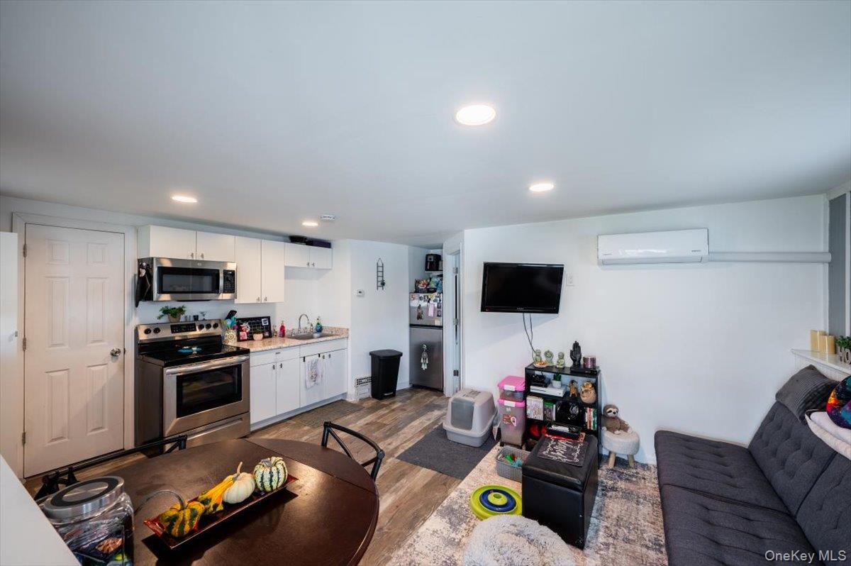 2695 Ocean Avenue Property Photo 39