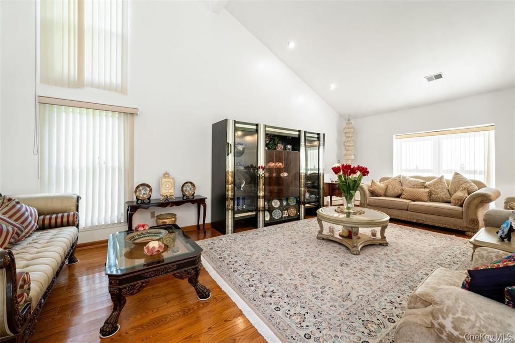 4 Jester Court Property Photo 5