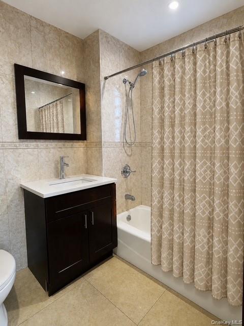 41-42 College Point Boulevard 7c Property Photo 13