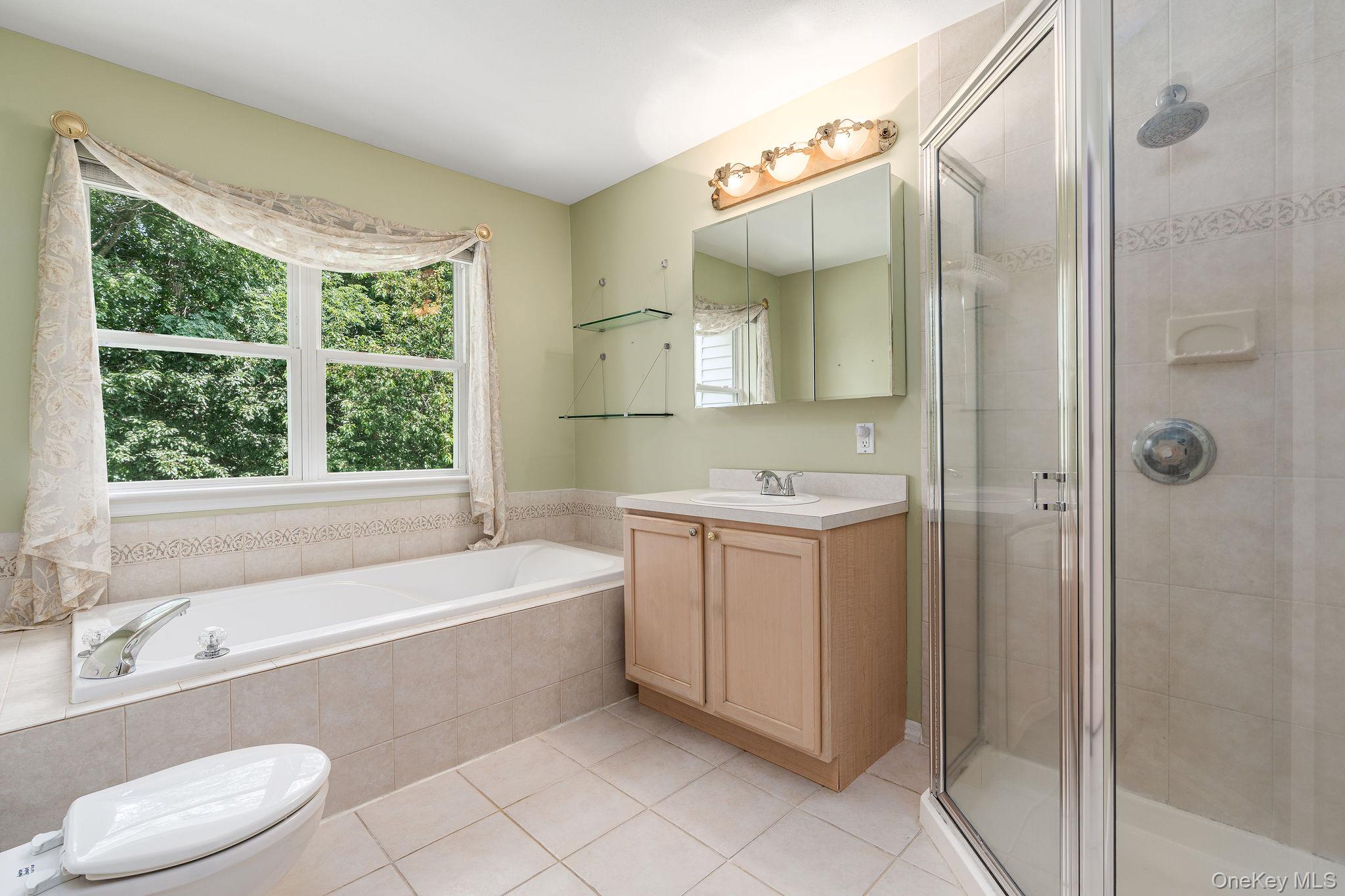 406 Willow Pond Drive Property Photo 14