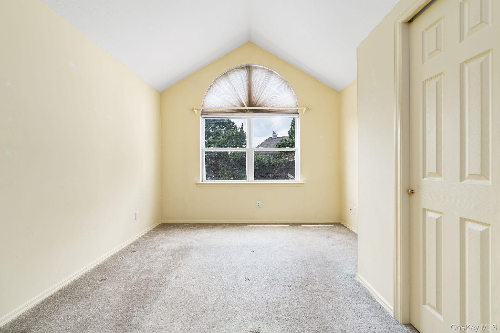 406 Willow Pond Drive Property Photo 15