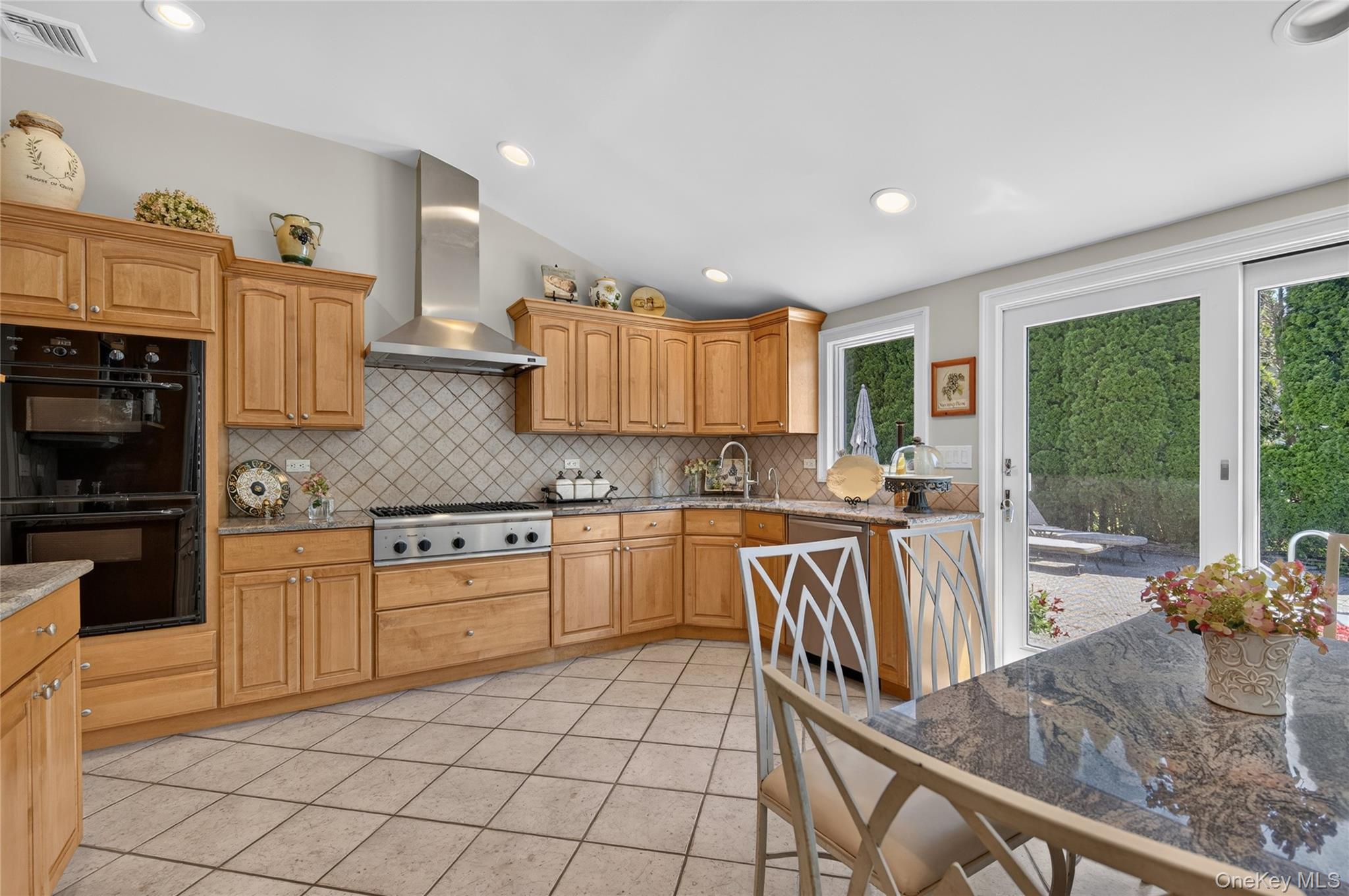 1 Ryan Court Property Photo 8