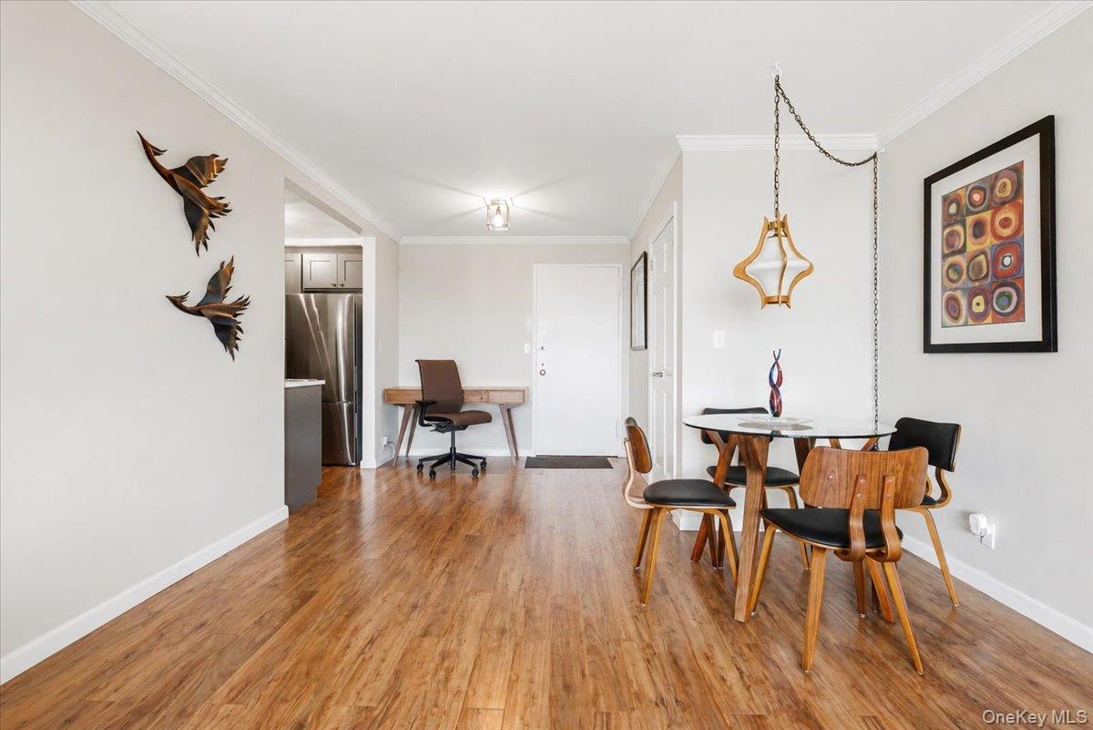 7025 Yellowstone Boulevard 8q Property Photo 6