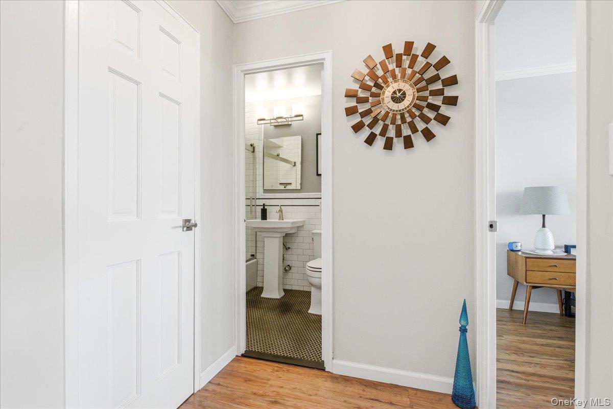 7025 Yellowstone Boulevard 8q Property Photo 13