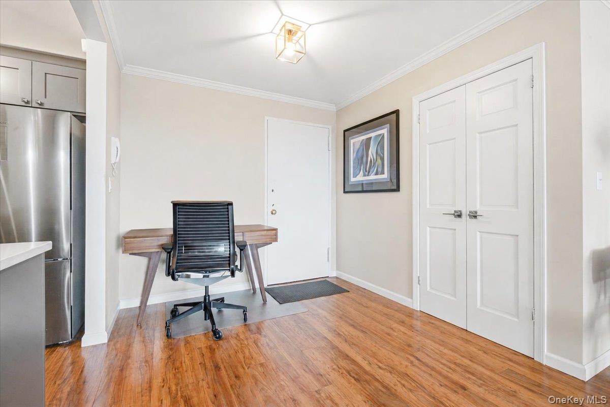 7025 Yellowstone Boulevard 8q Property Photo 19
