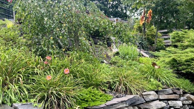 231 Traverse Road Property Photo 6