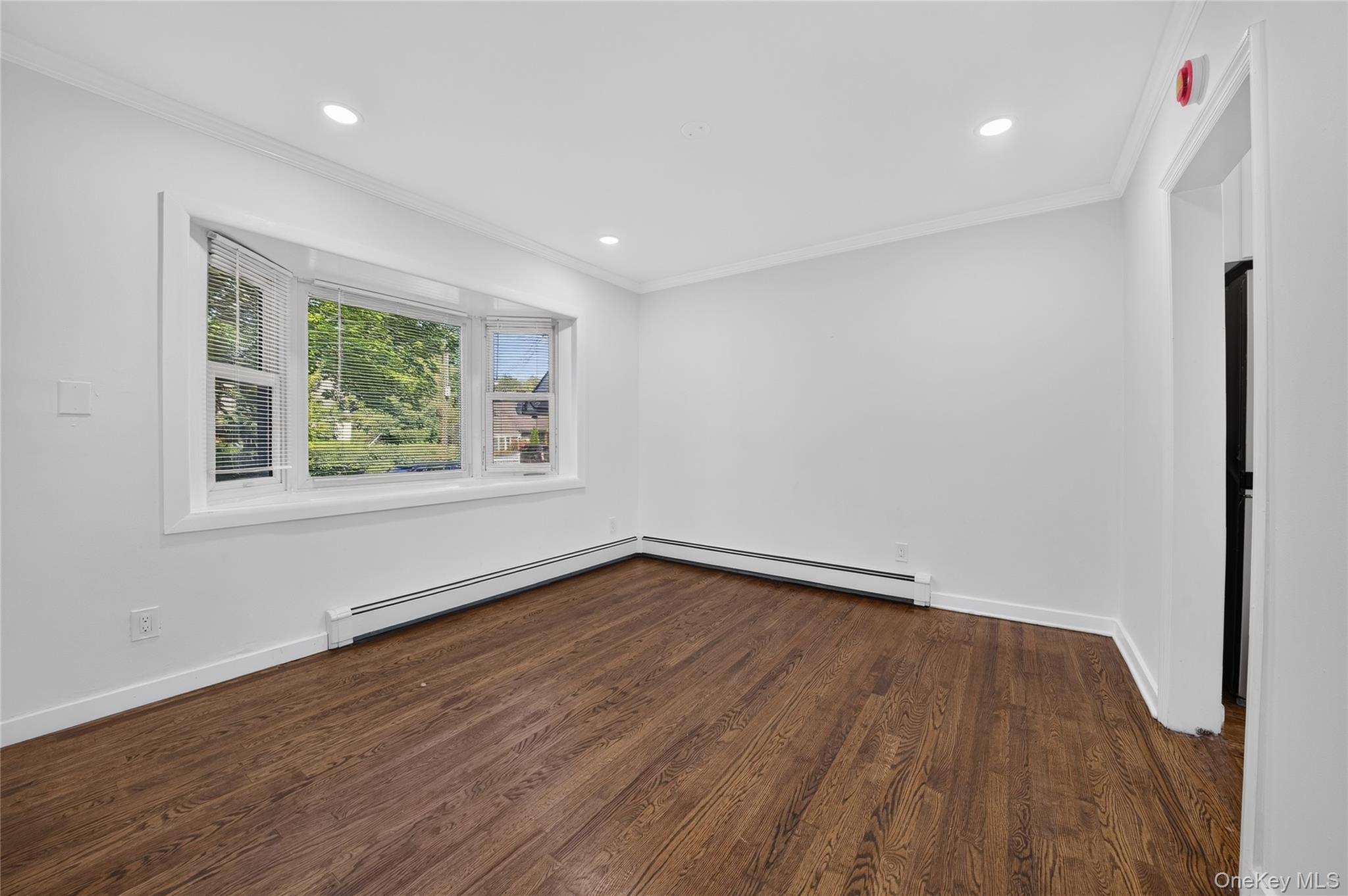 10 Field Place Property Photo 8