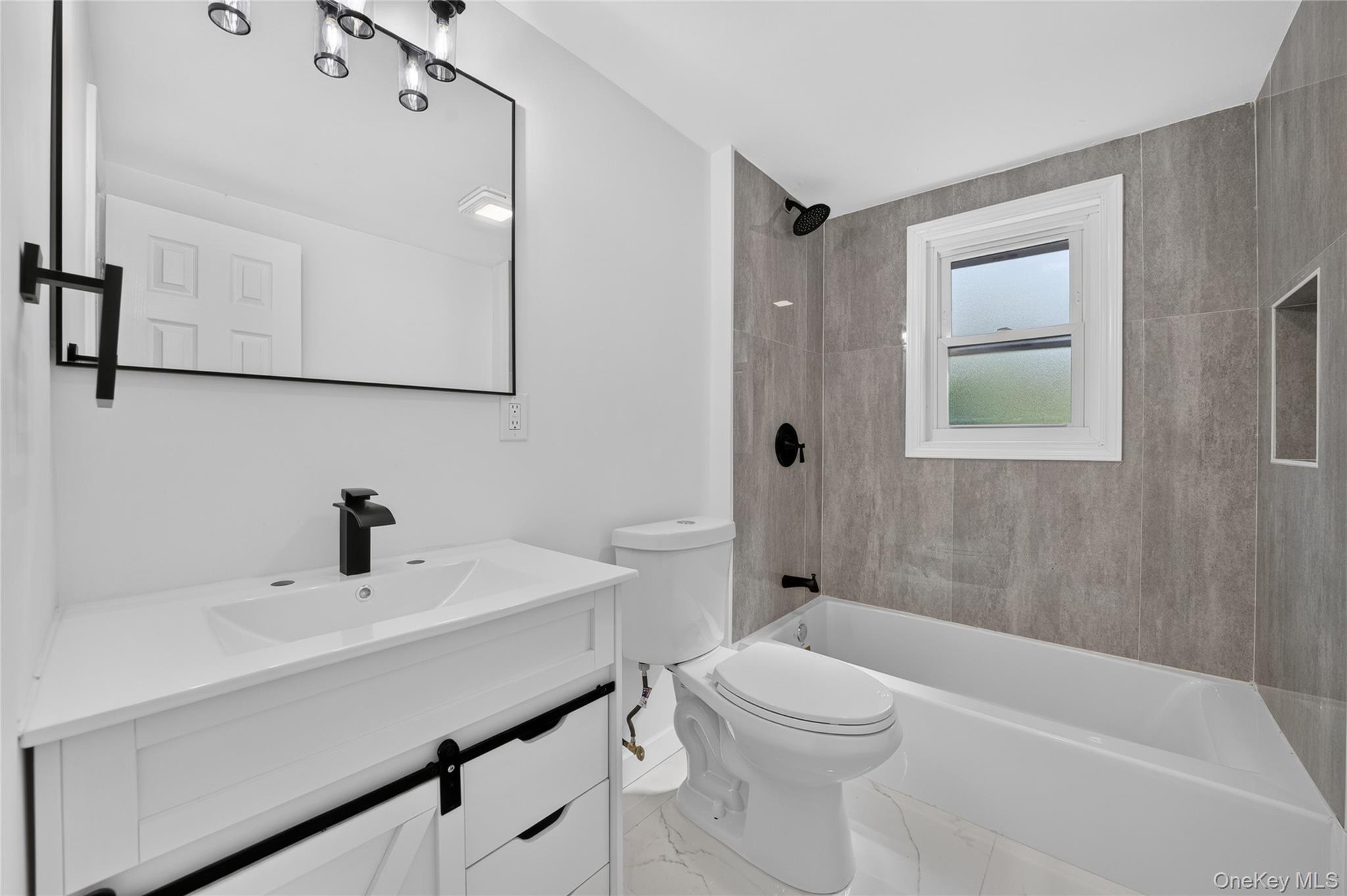 10 Field Place Property Photo 21