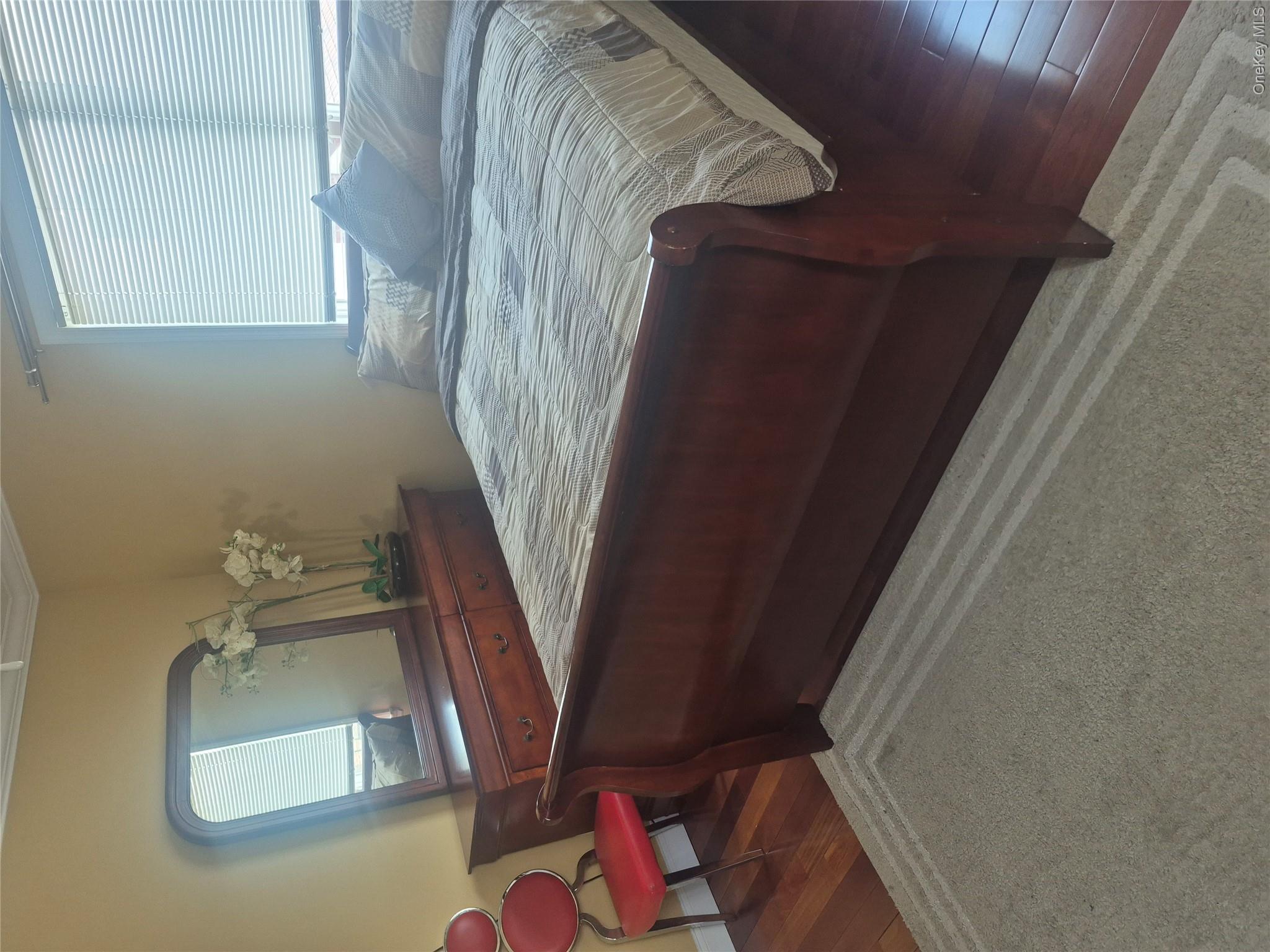 13014 221st Street Property Photo 11