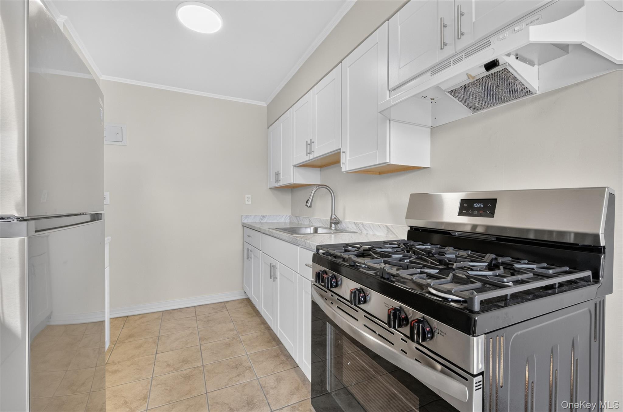 6144 164th Street Property Photo 15