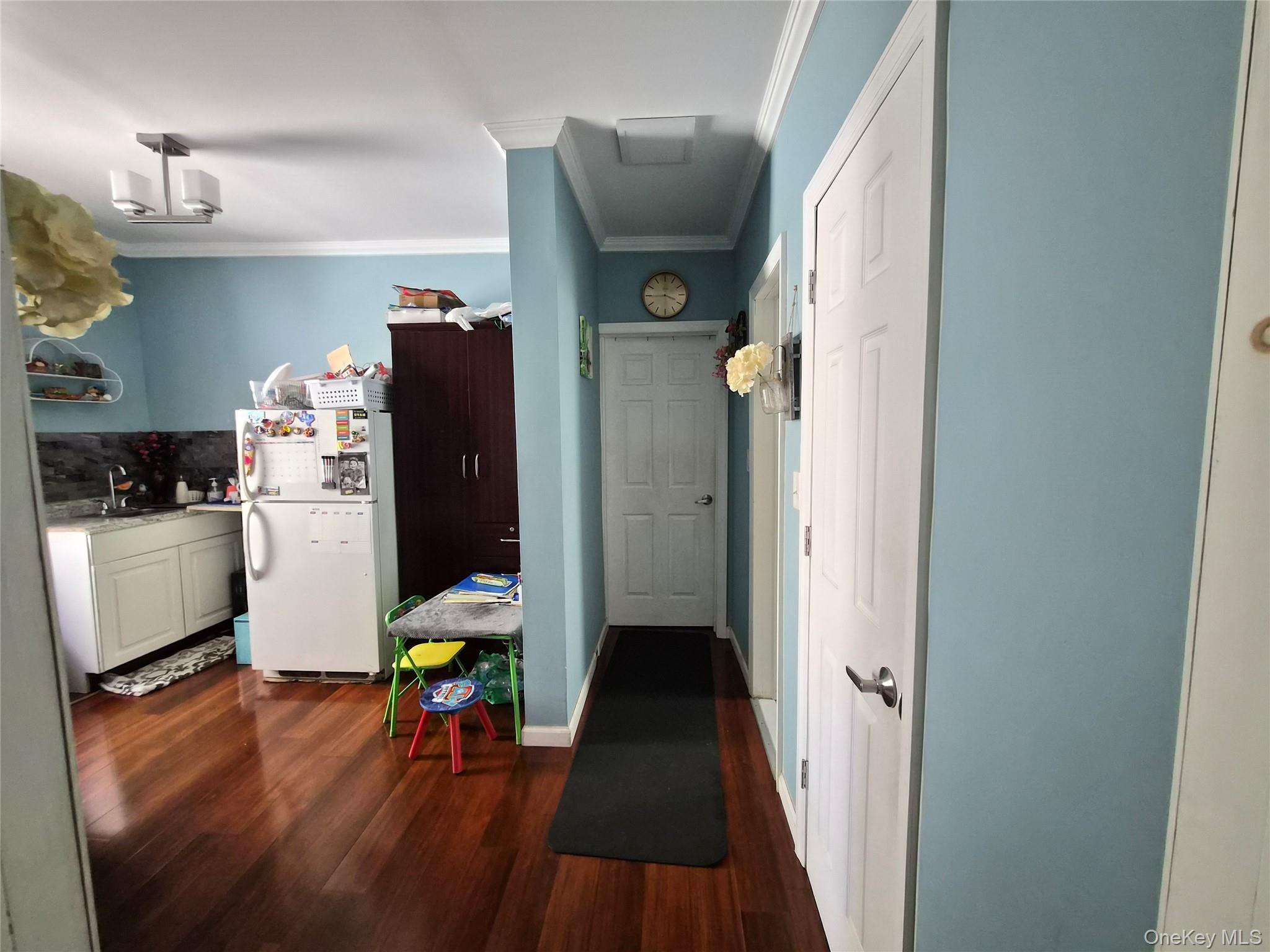 1153 Virginia Avenue Property Photo 12