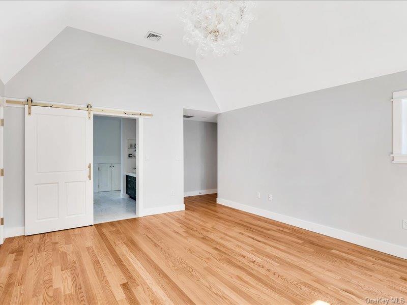 674 Crescent Avenue Property Photo 35
