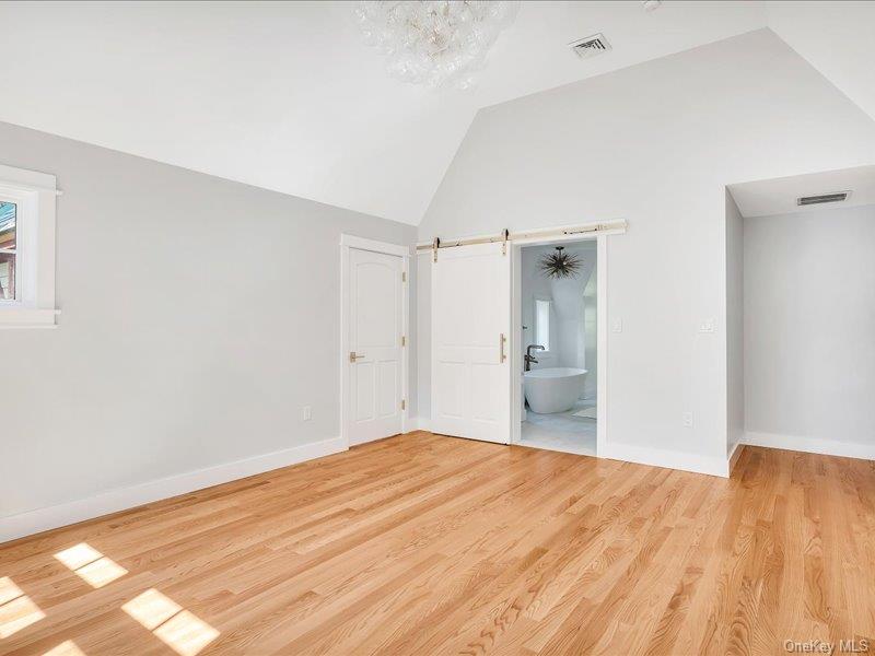 674 Crescent Avenue Property Photo 36