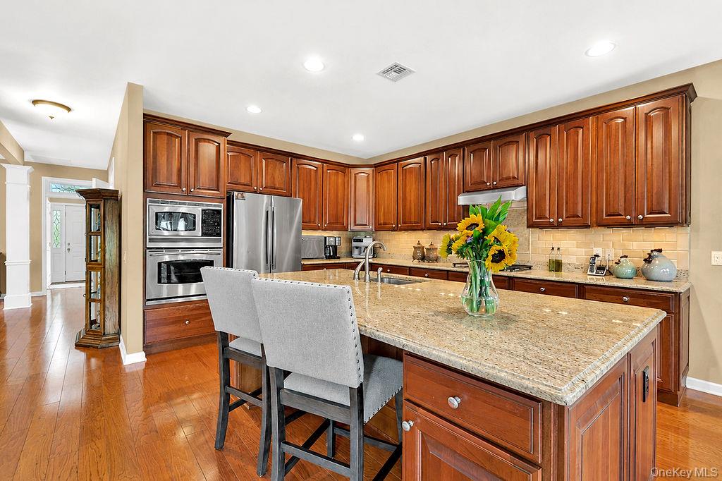 79 Samantha Circle Property Photo 12