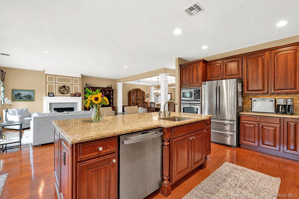 79 Samantha Circle Property Photo 13