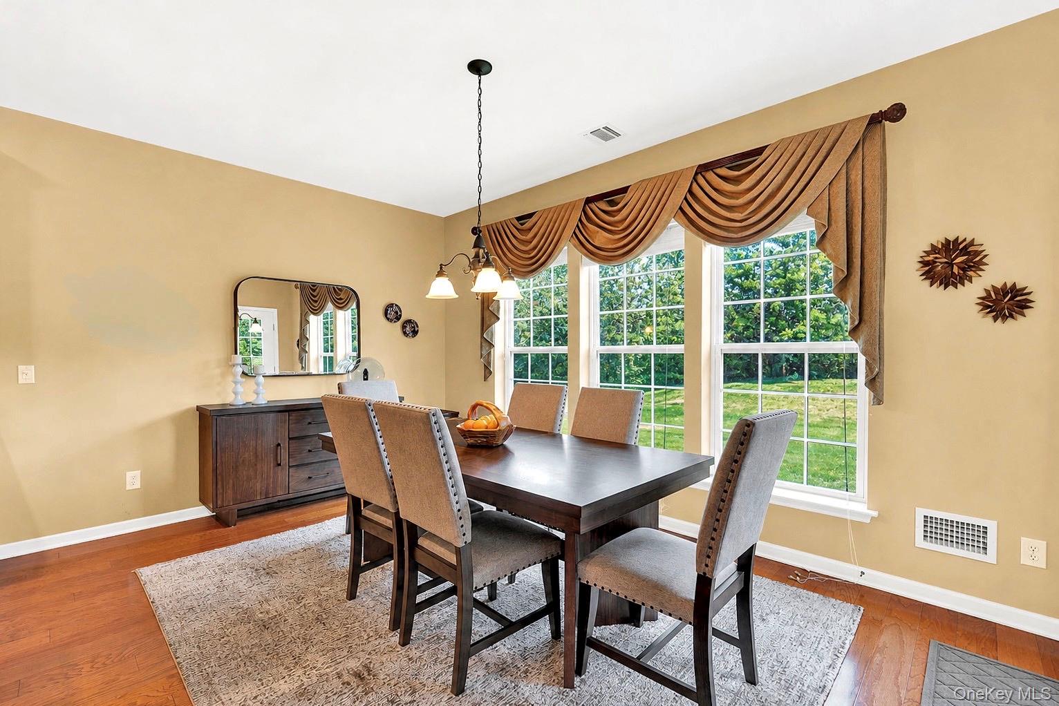 79 Samantha Circle Property Photo 15