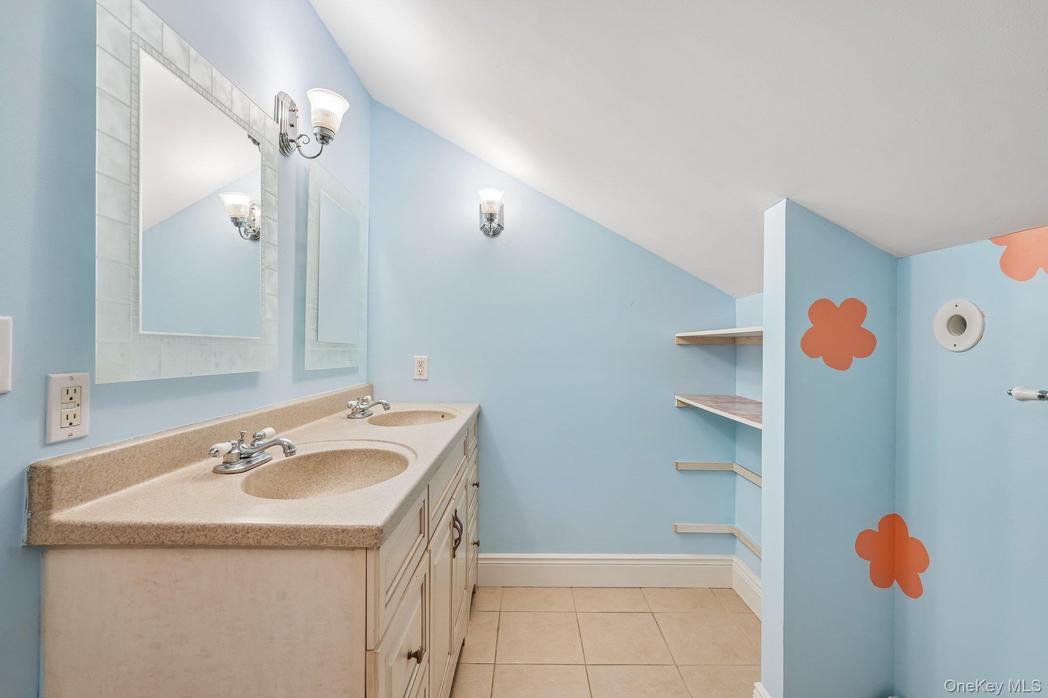 55 Strawtown Road Property Photo 30