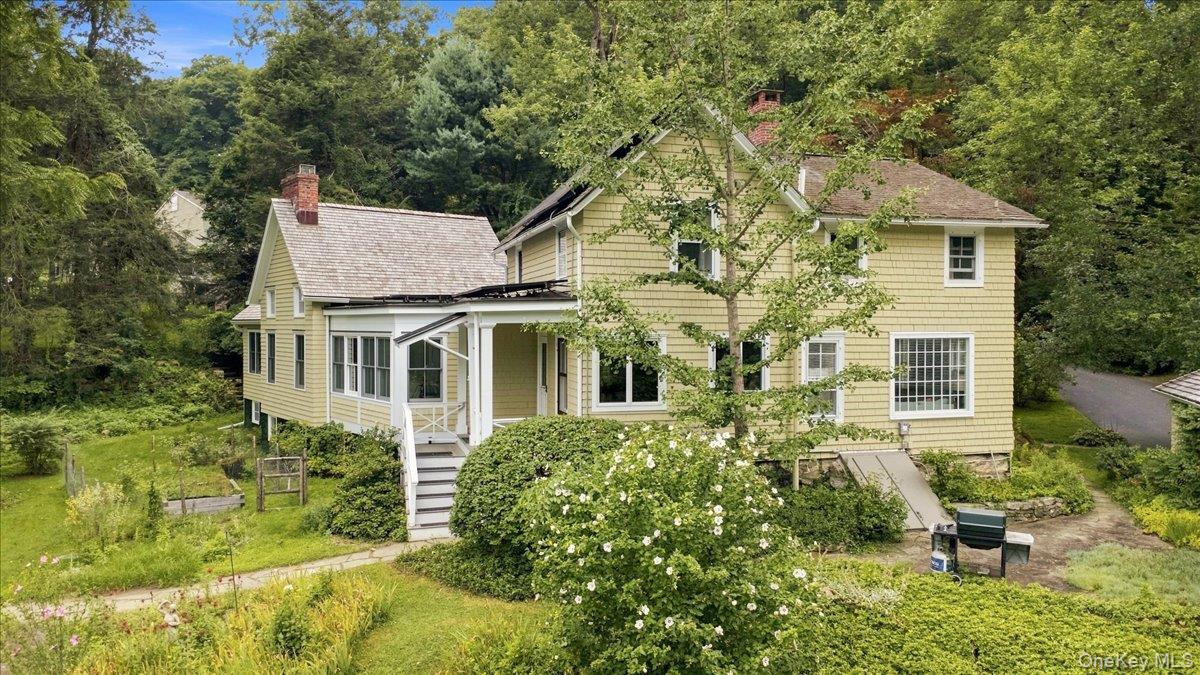 100 Whitlockville Road Property Photo 8