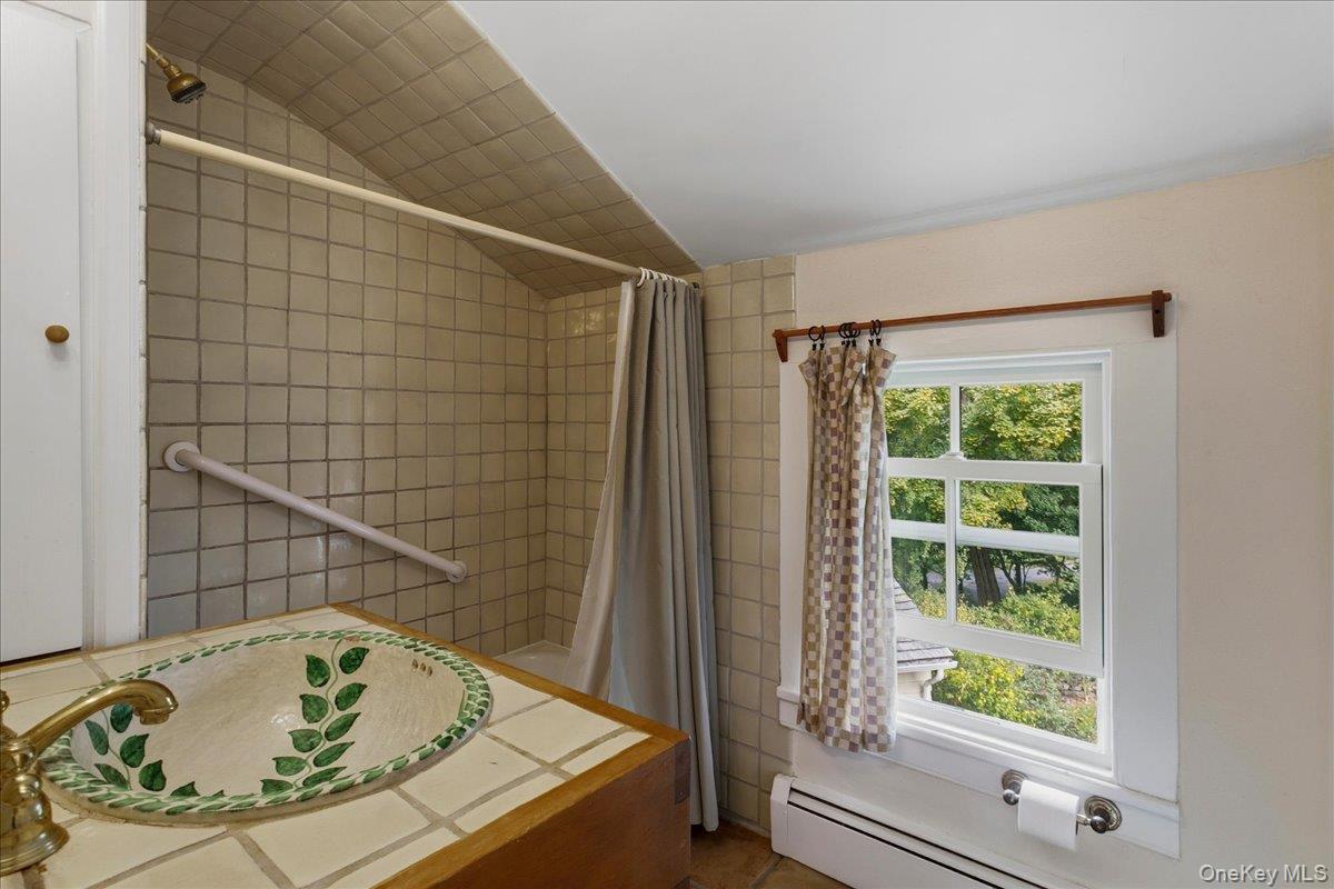 100 Whitlockville Road Property Photo 35
