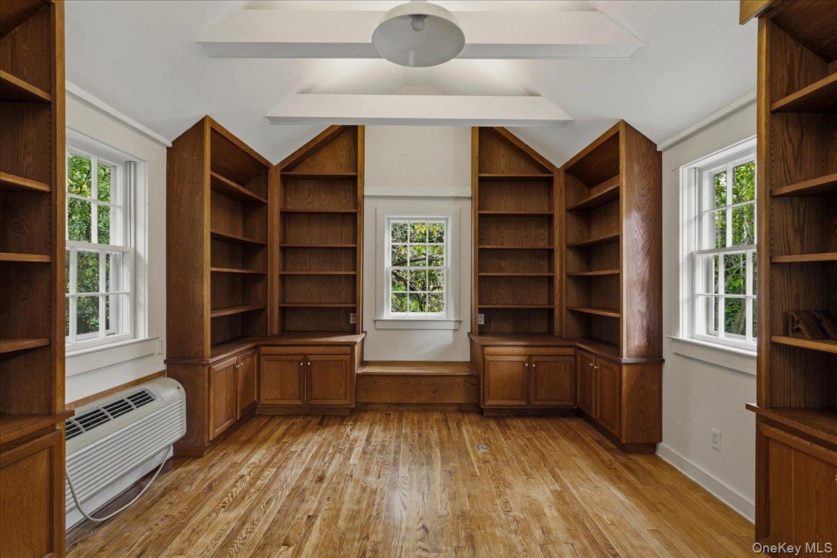 100 Whitlockville Road Property Photo 38
