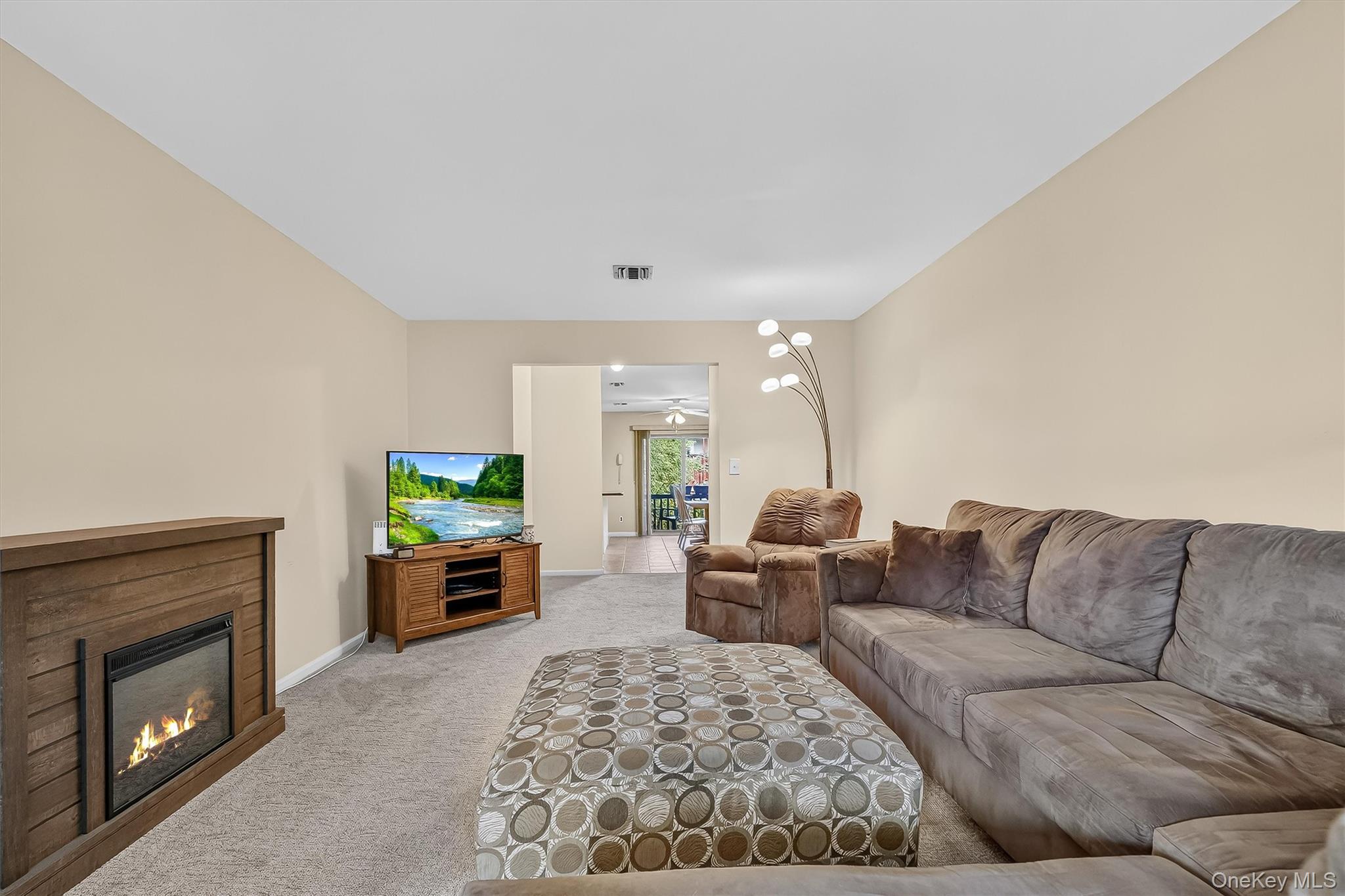 38 Milford Lane 5d Property Photo 9
