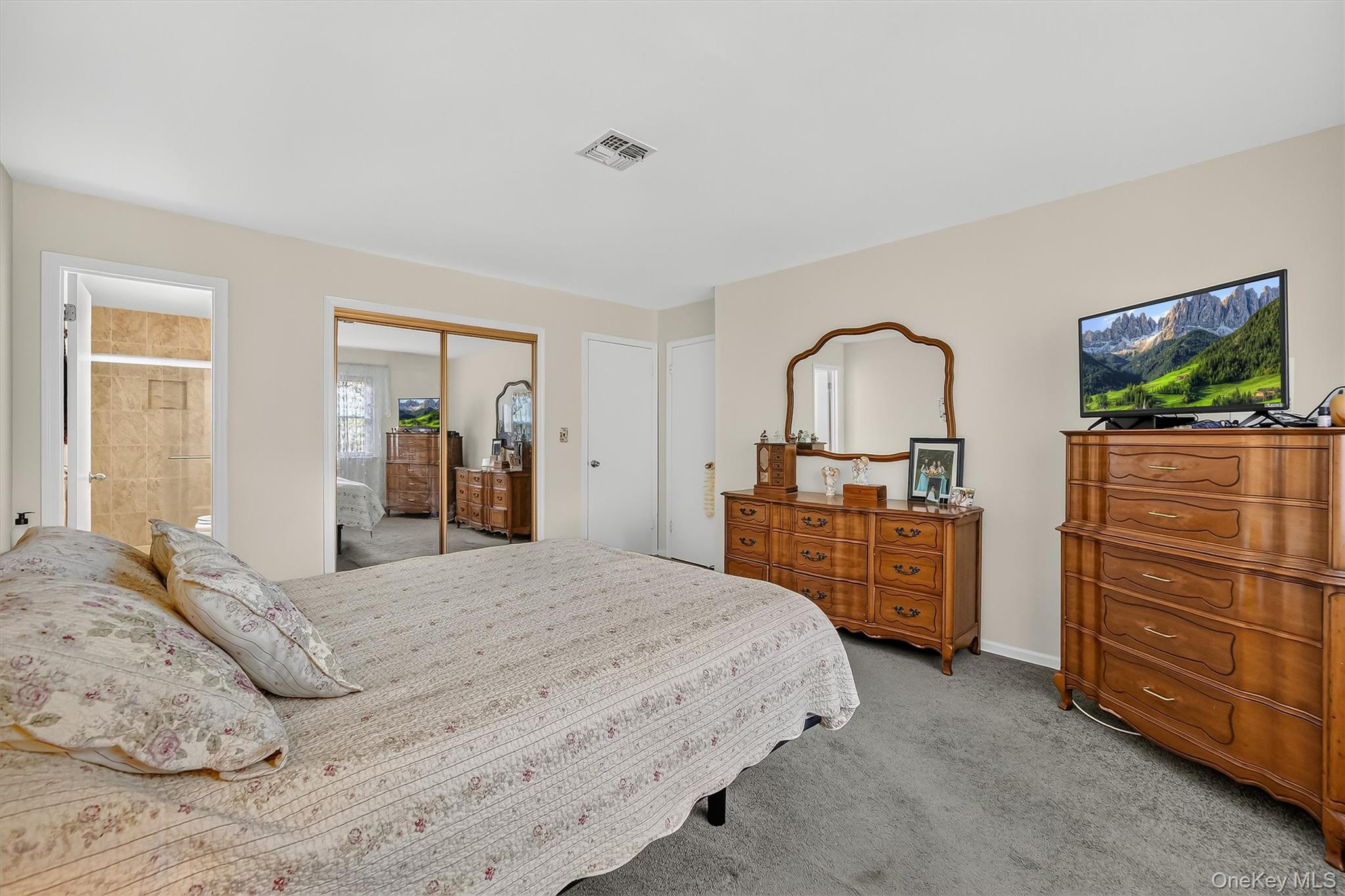 38 Milford Lane 5d Property Photo 26